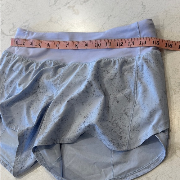 Lululemon Speed Up Mid Rise Short 4" Lined size 4 Gravel Dust Pastel Blue Purple - Picture 8 of 14